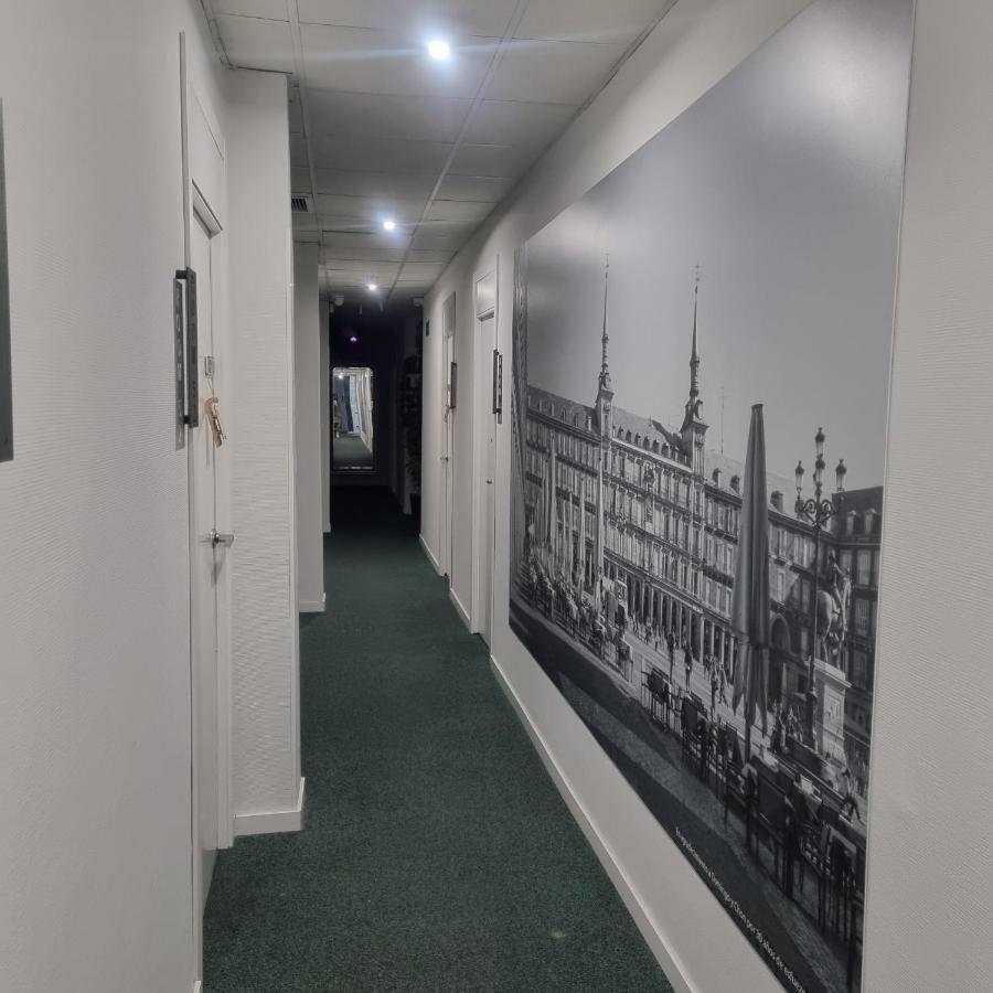 Hostal Lauria Madrid Eksteriør bilde