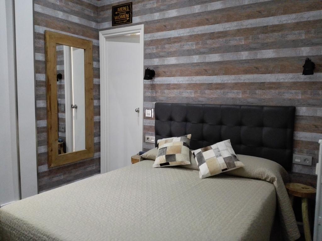 Hostal Lauria Madrid Eksteriør bilde